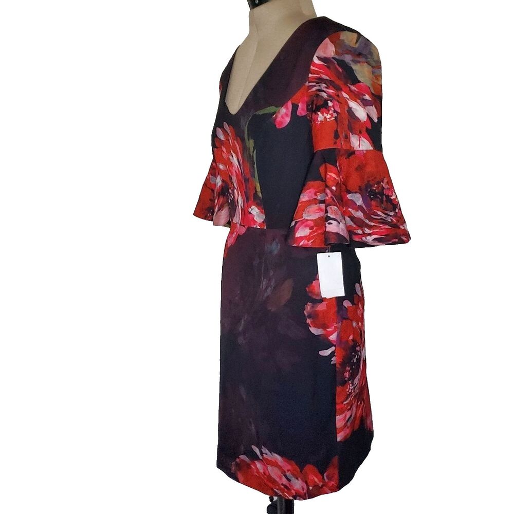 NEW Trina Turk Women’s Dress Size 2 Red Floral Bell Sleeve Stretch Sheath Dress - Picture 4 of 10
